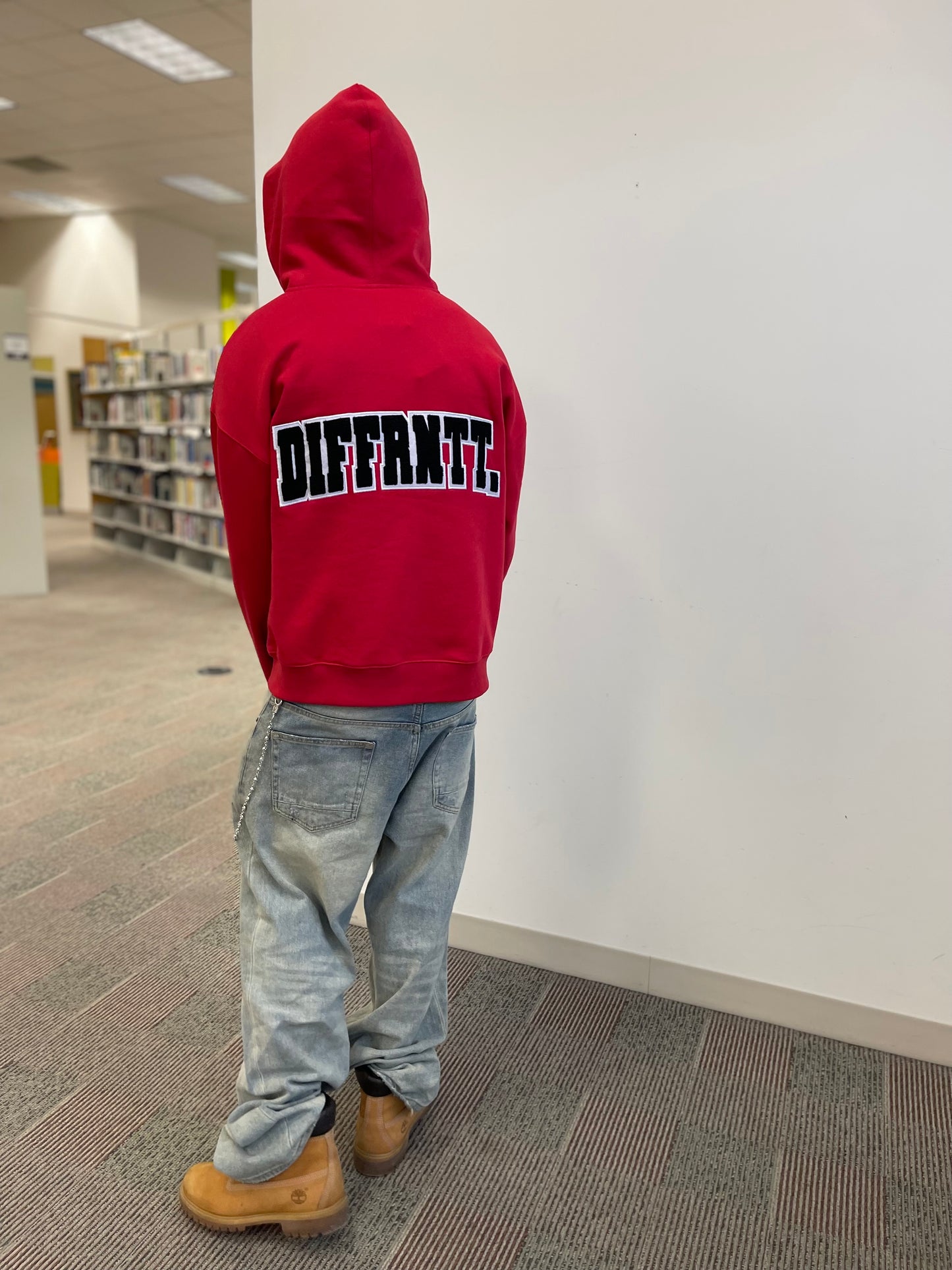 DIFFRNTT Zip-Up